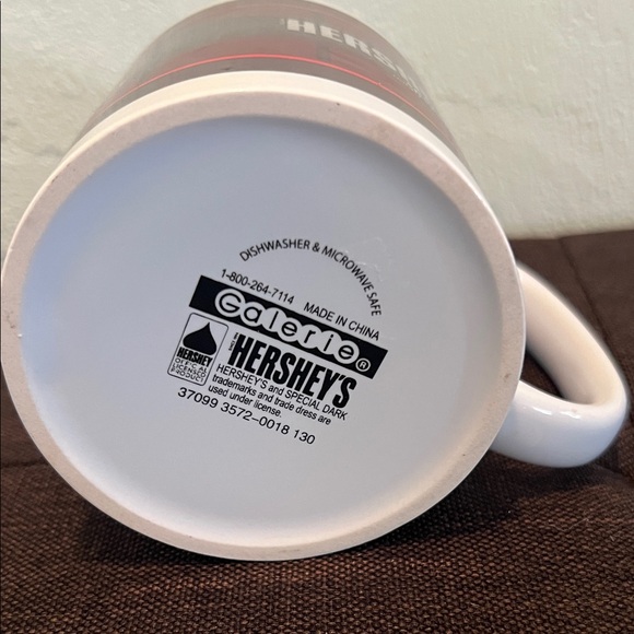 ( 0443) 8 0Z. Hershey's Special Dark Mug - Picture 4 of 9